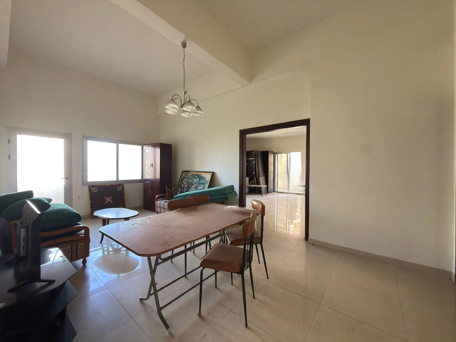 Spacious 3-Bedroom Apartment with Sea View For Rent in Gemmayzeh