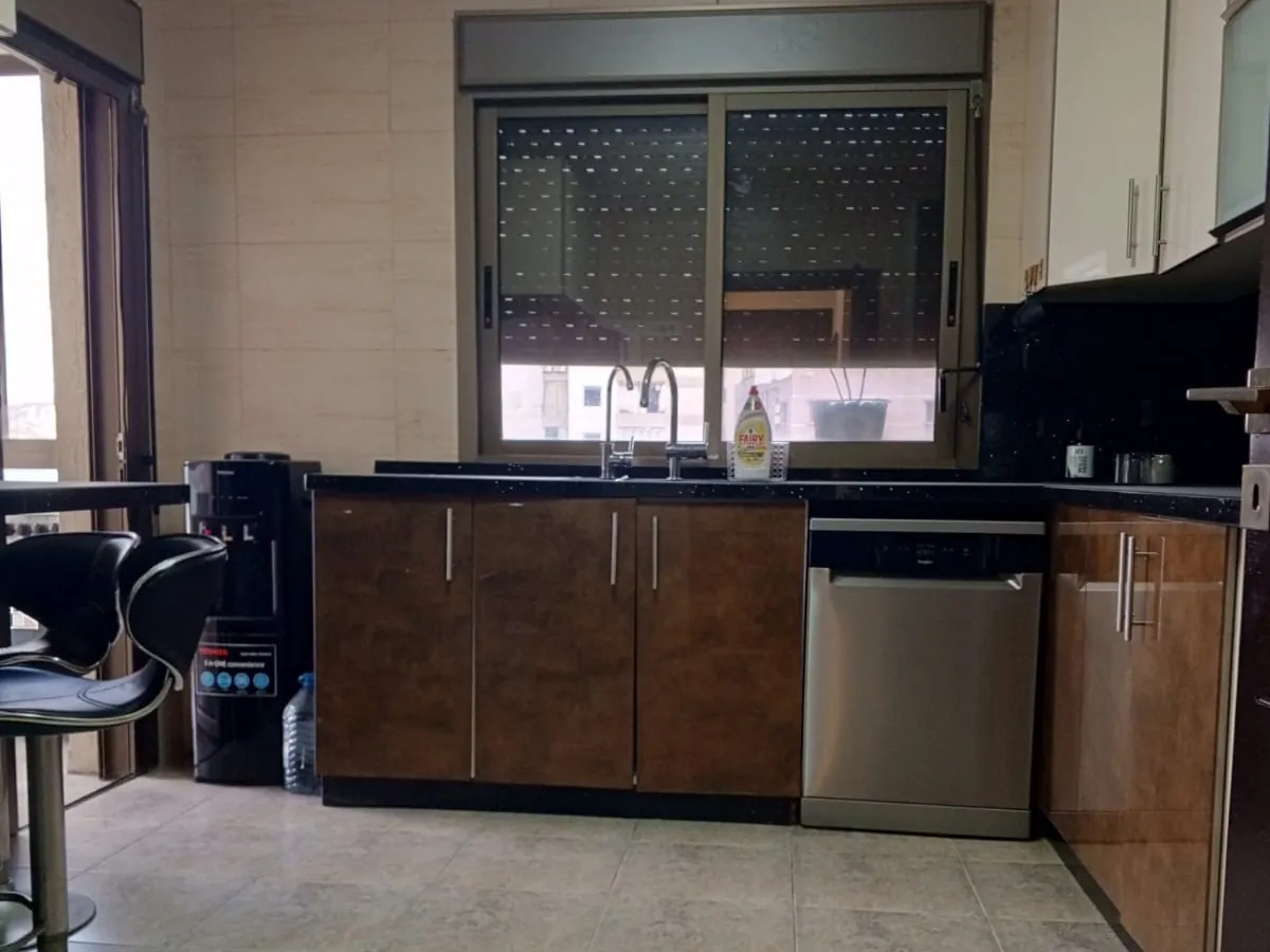 Semi-Furnished Apartment With Sea View For Sale in Ghadir — الصورة 6
