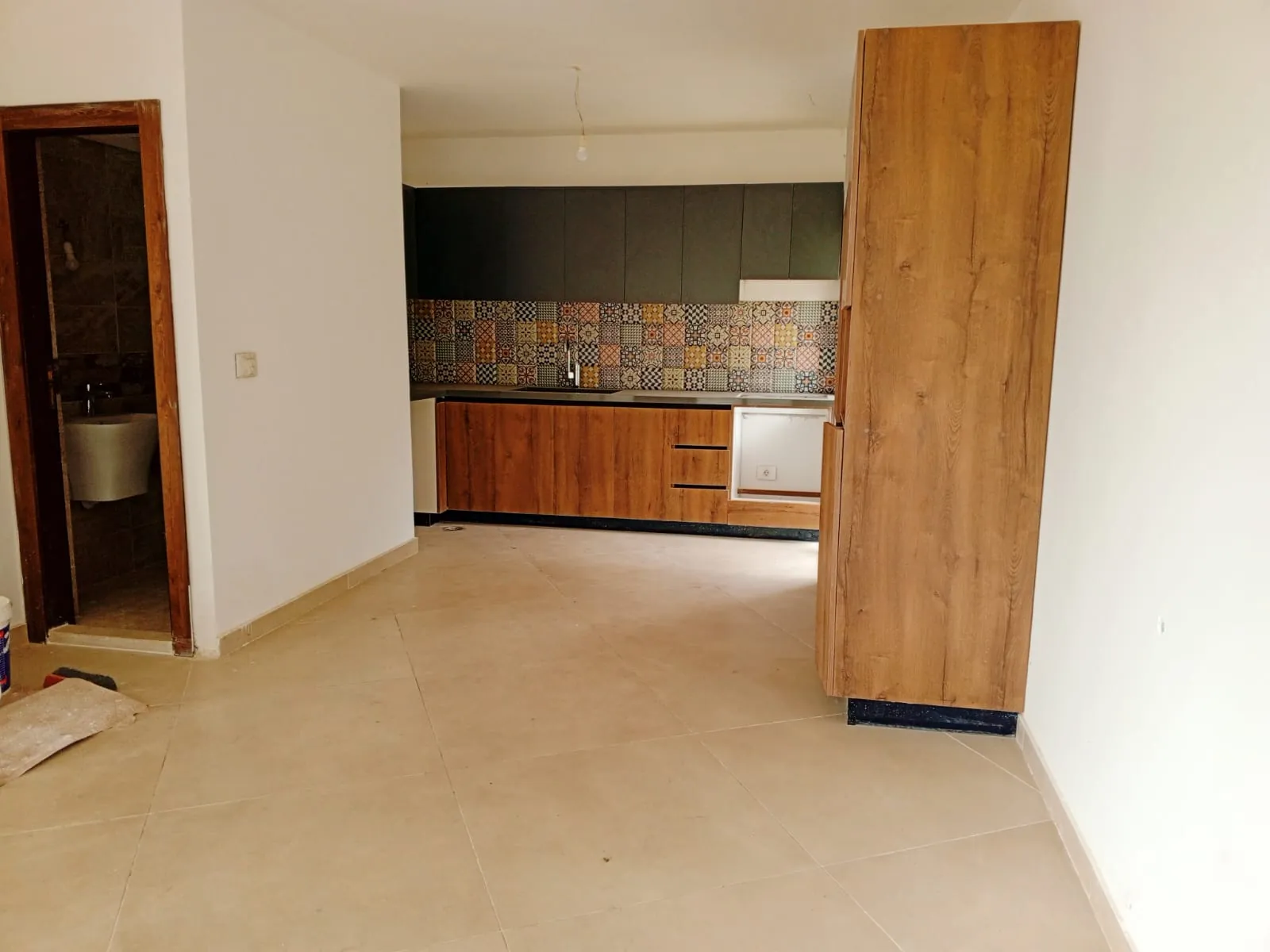 3-Bedroom Duplex with Lovely View For Sale in Hboub, Jbeil — الصورة 3