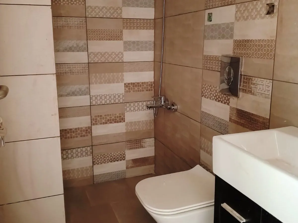 3-Bedroom Duplex with Lovely View For Sale in Hboub, Jbeil — الصورة 8