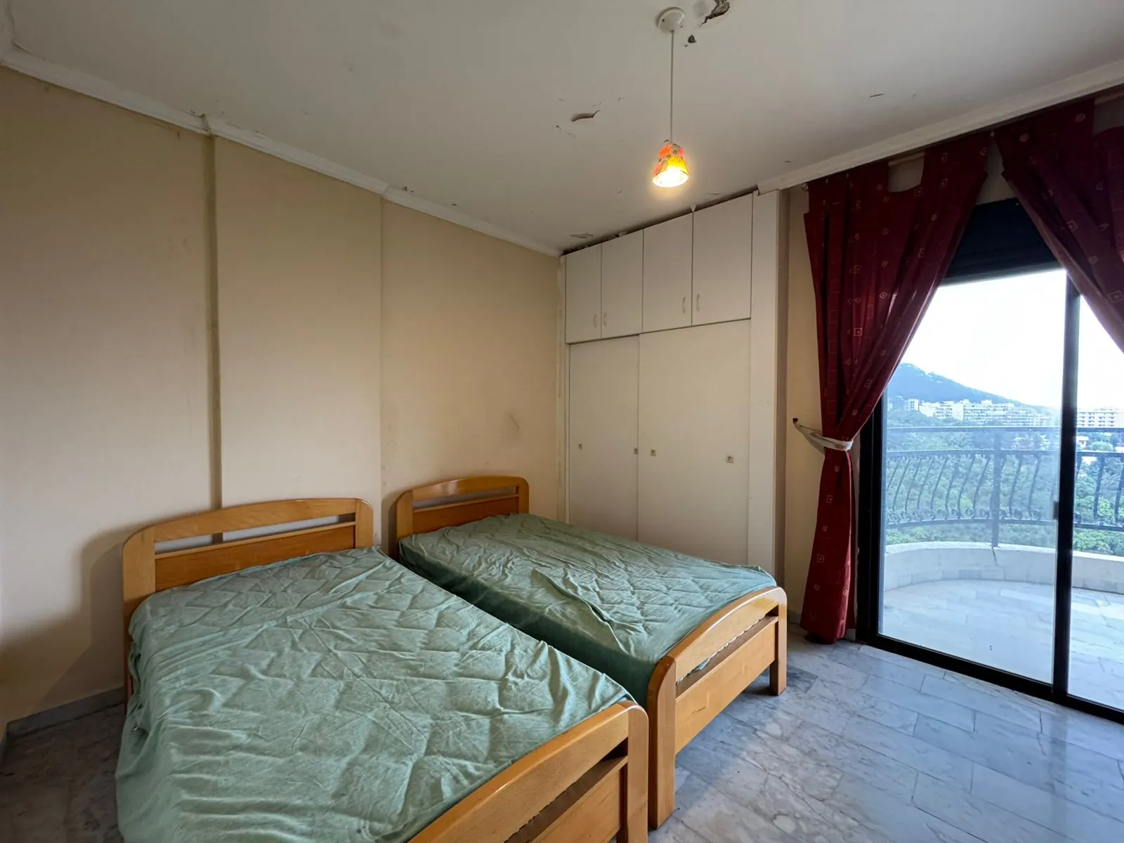 Spacious Apartment For Sale in Kfarhbeib — الصورة 7