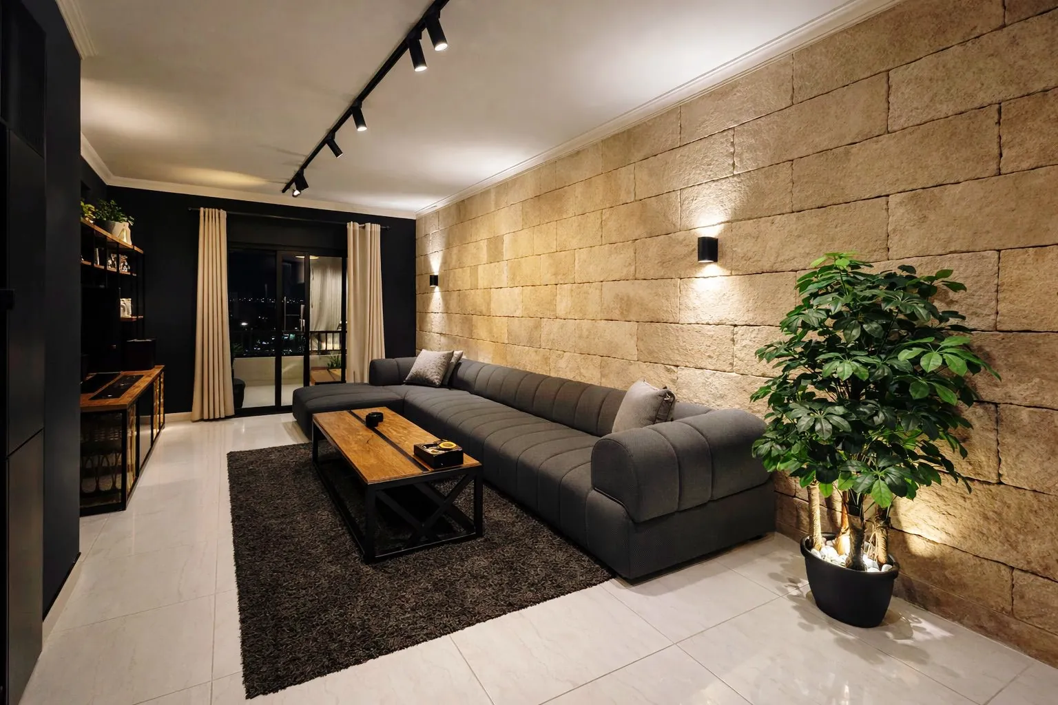 Fully Decorated Apartment with Sea View For Sale in Bouar — الصورة 2