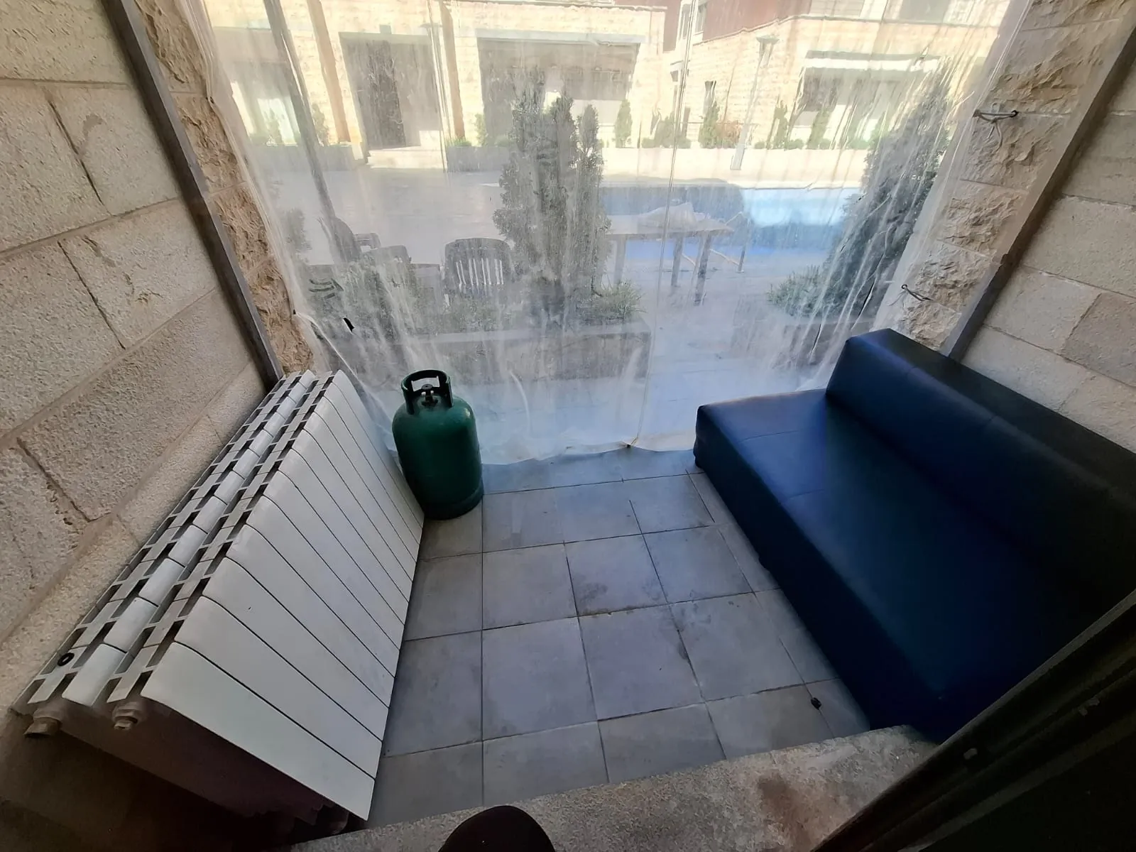 Fully Furnished One Bedroom Chalet For Sale In Zaarour — الصورة 7