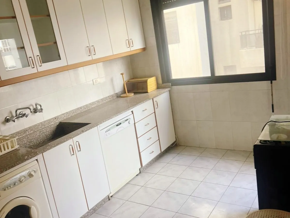 Semi-Furnished Apartment with Sea View For Sale in Kaslik — الصورة 2