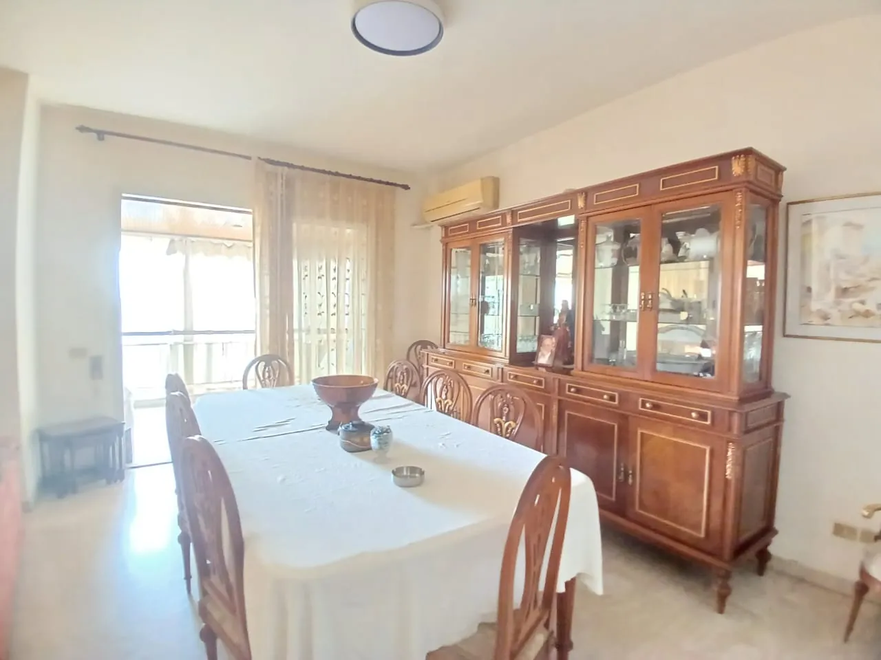 Spacious 3-Bedroom Apartment For Sale in Jal El Dib — الصورة 2