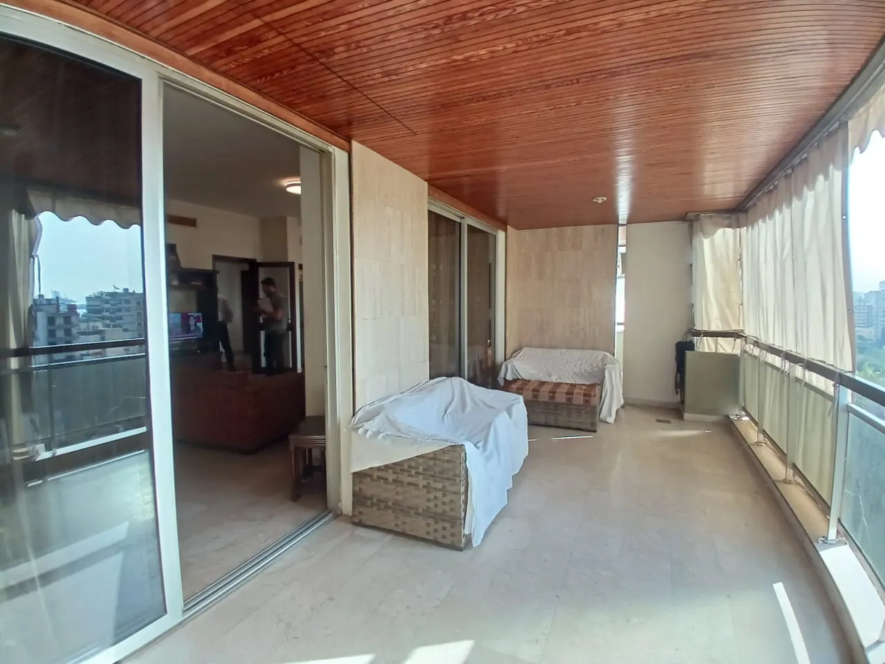 Spacious 3-Bedroom Apartment For Sale in Jal El Dib — الصورة 4