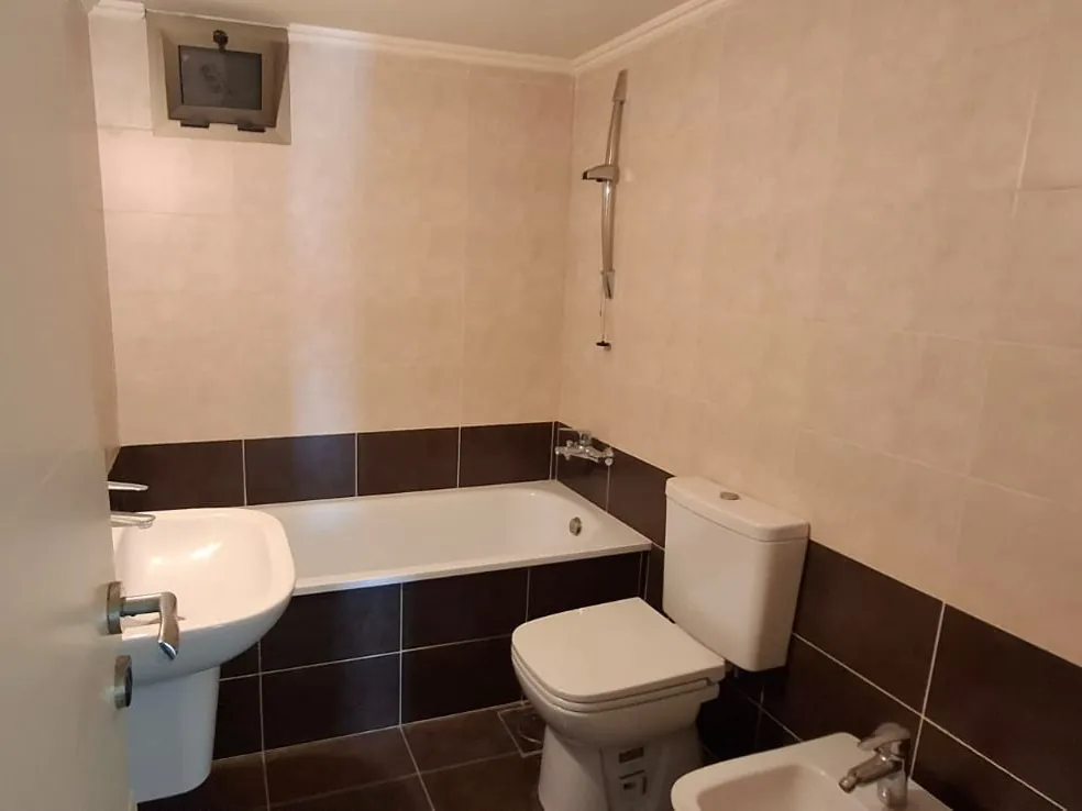 Deluxe Apartment with Terrace For Sale in Antelias — الصورة 10