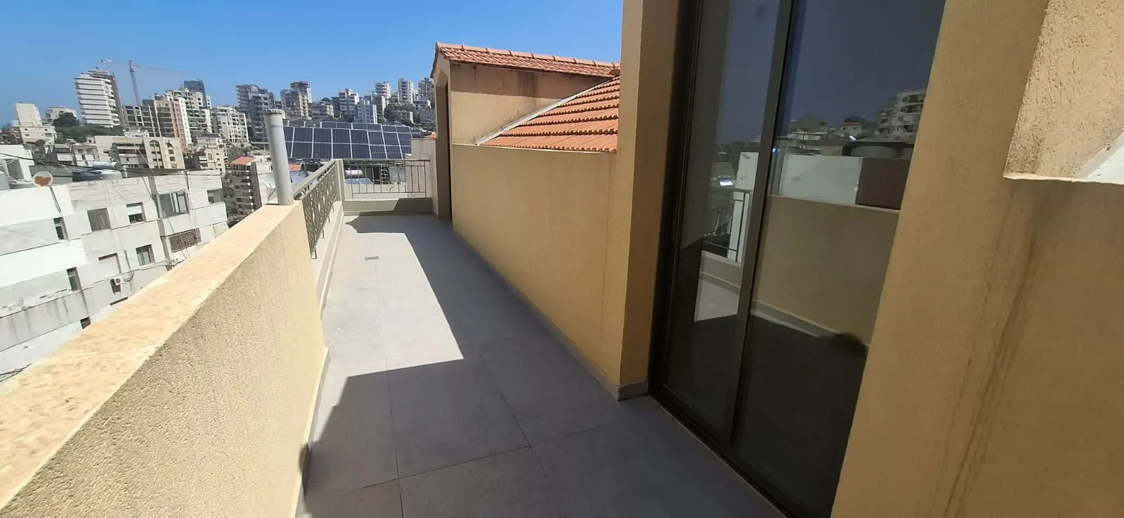 Beautiful Duplex with Terrace For Sale in Antelias — الصورة 7