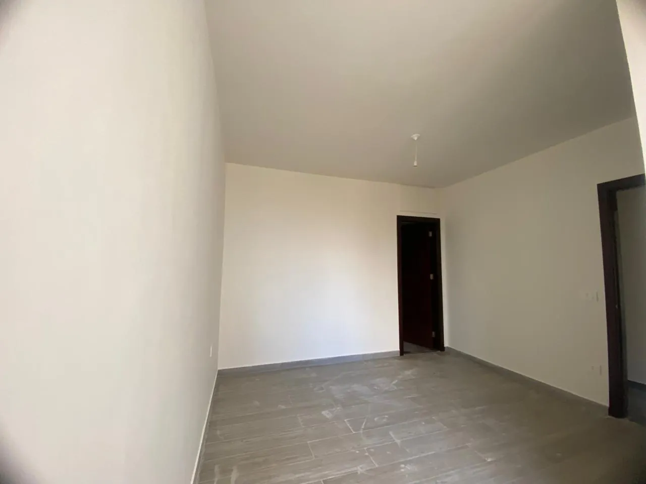 3-Bedroom Apartment For Sale in Calm Area of Mar Elias, Beirut — الصورة 5
