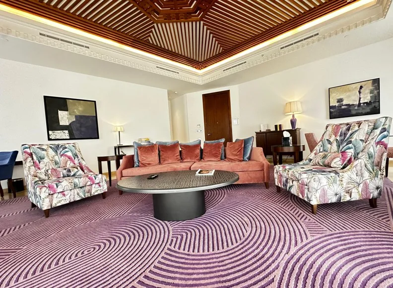 All Inclusive! One Bedroom Studio For Rent in Down Town