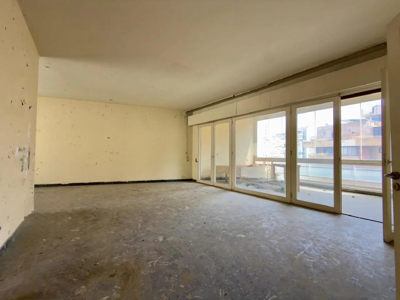 Fix-it up! 3-Bedroom Apartment in Calm Street For Sale in Achrafieh, Sioufi