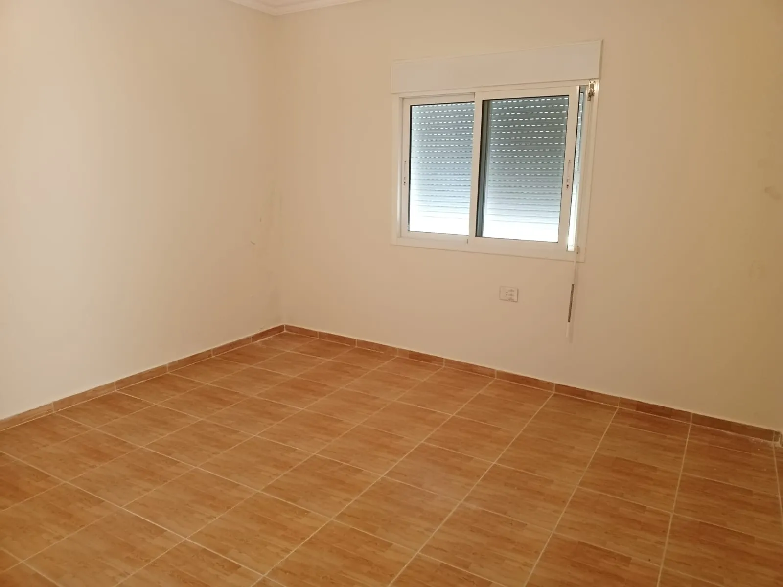 3-Bedroom Apartment with Sea View For Rent in Hboub, Jbeil — الصورة 9