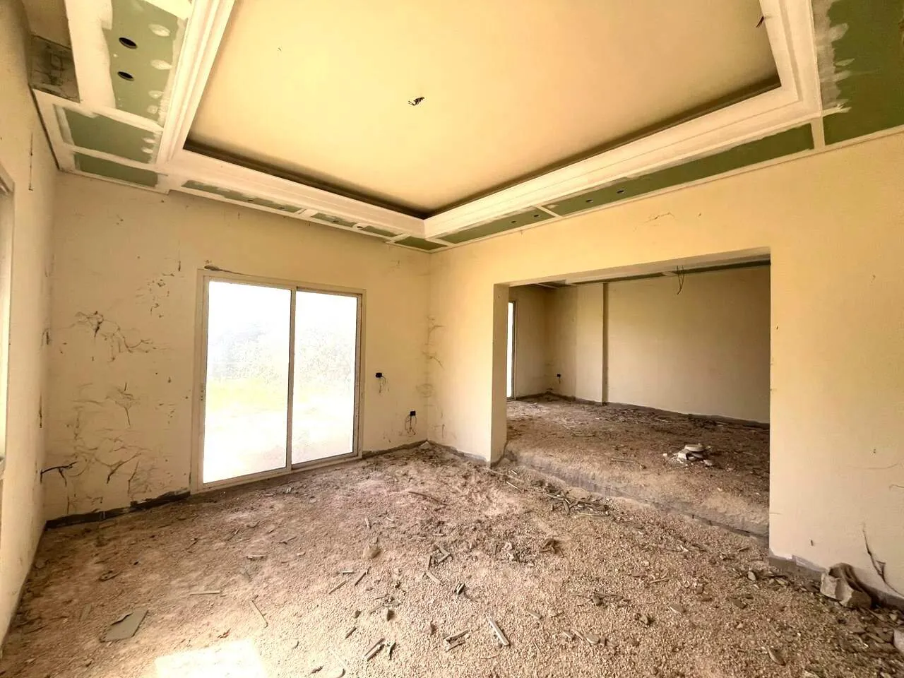 Great Potential! Core & Shell Villa With Garden For Sale in Koura — الصورة 3