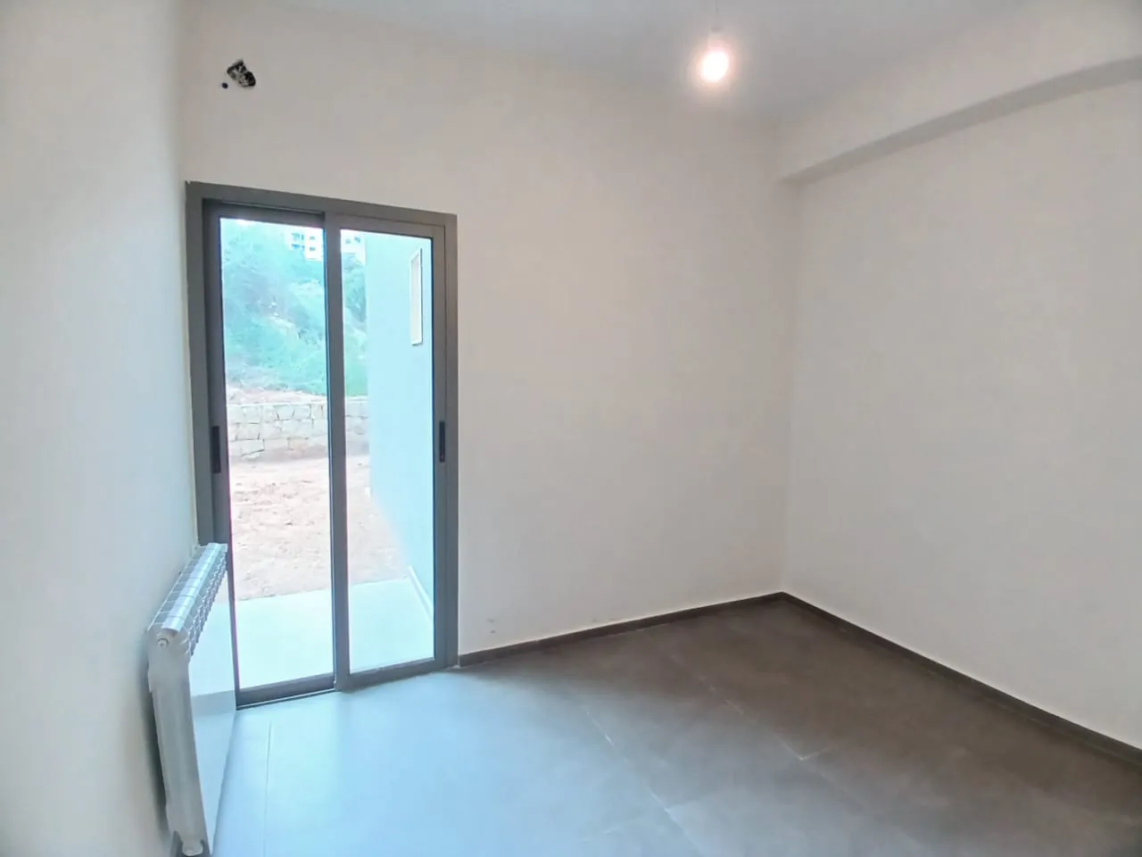 High-End Apartment with Sea and Mountain View For Rent in Roumie — الصورة 10