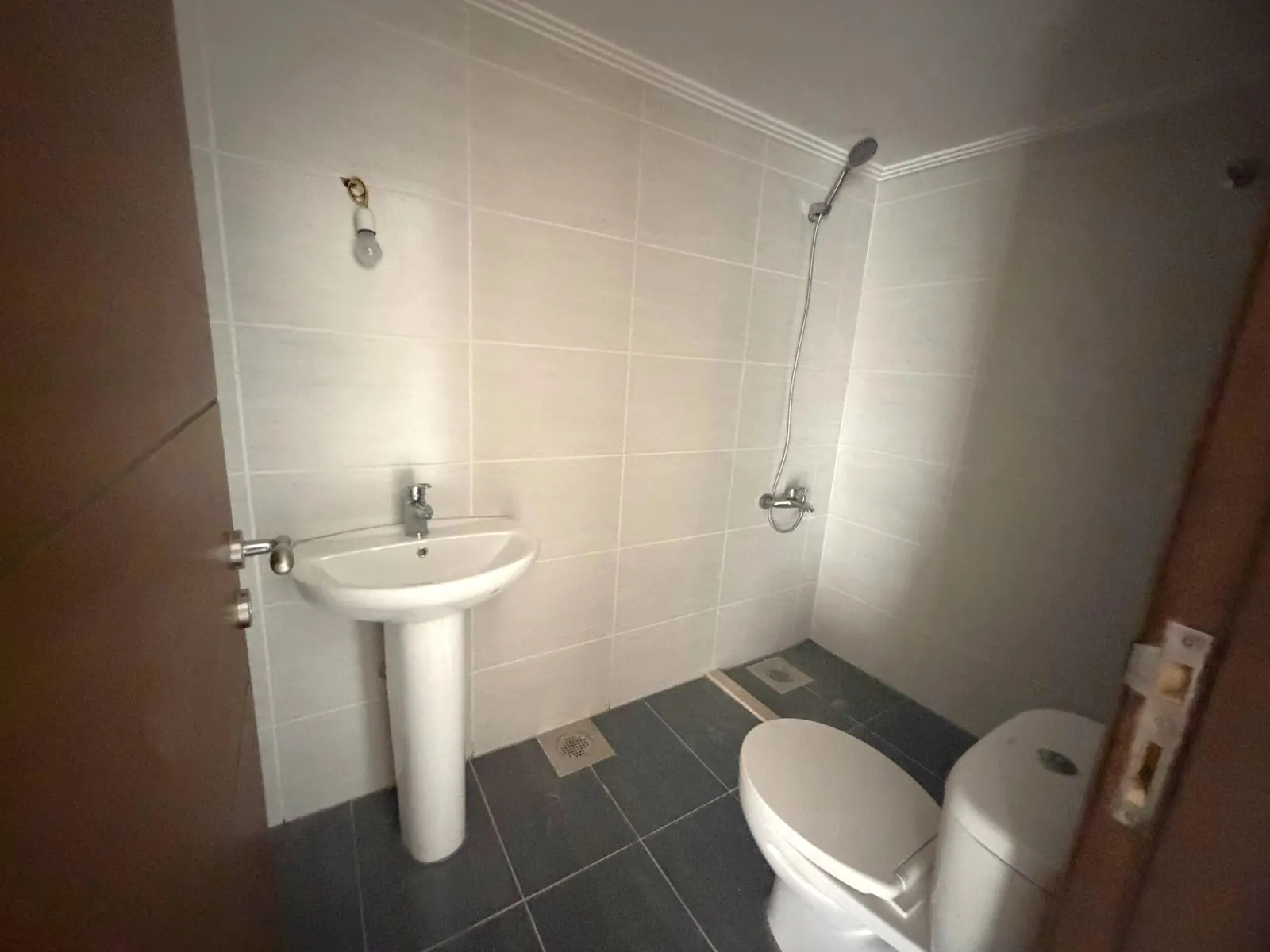 Brand New Apartment with Mountain View in For Sale Batroun, Bejdarfel — الصورة 6