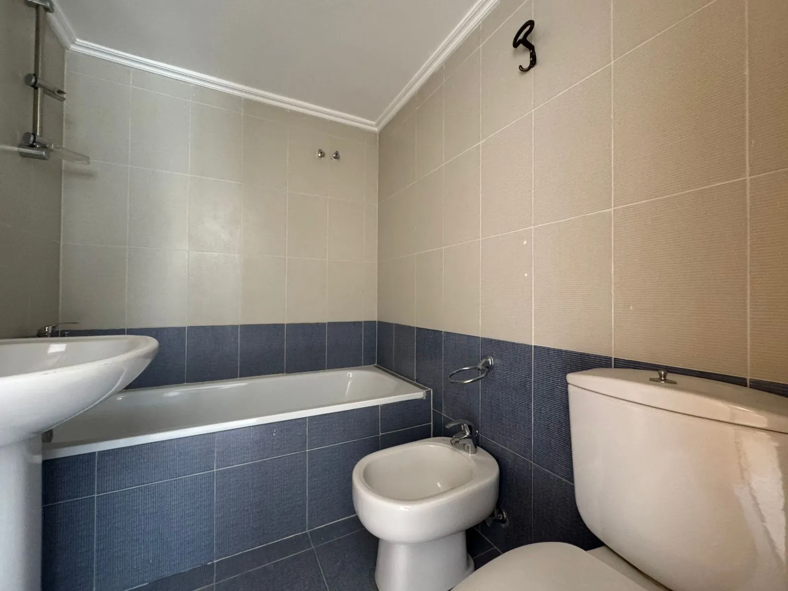 Apartment in Prime Location For Sale in Mar Chaaya, Broumana — الصورة 10