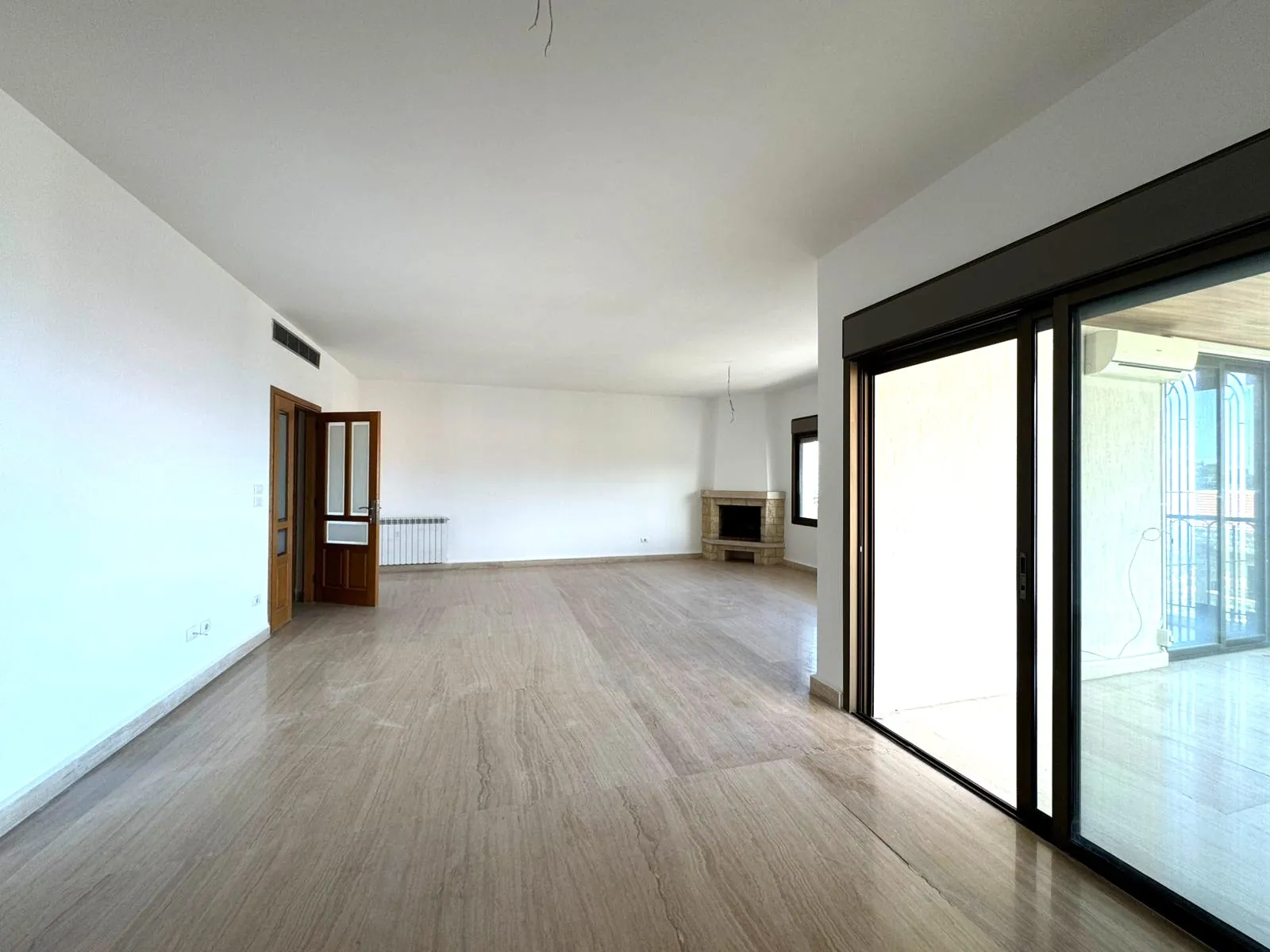 Apartment in Prime Location For Sale in Mar Chaaya, Broumana — الصورة 2