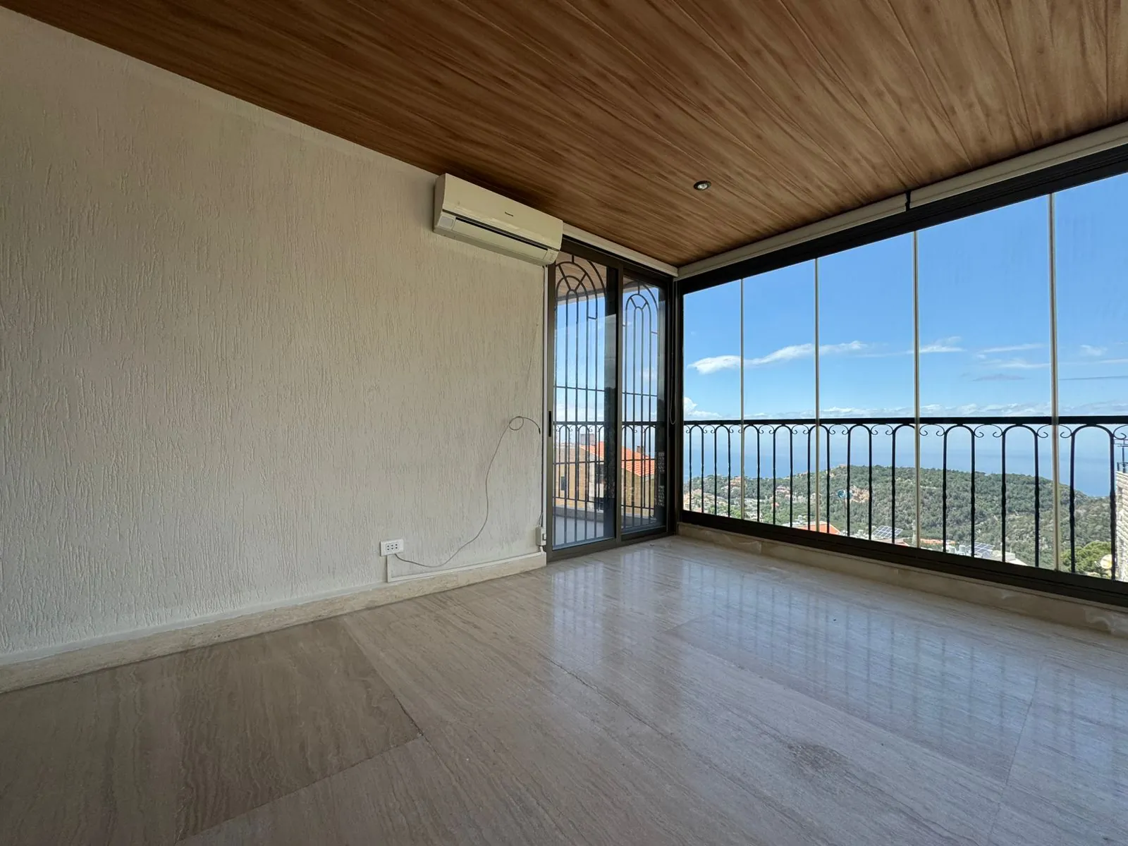 Apartment in Prime Location For Sale in Mar Chaaya, Broumana — الصورة 5