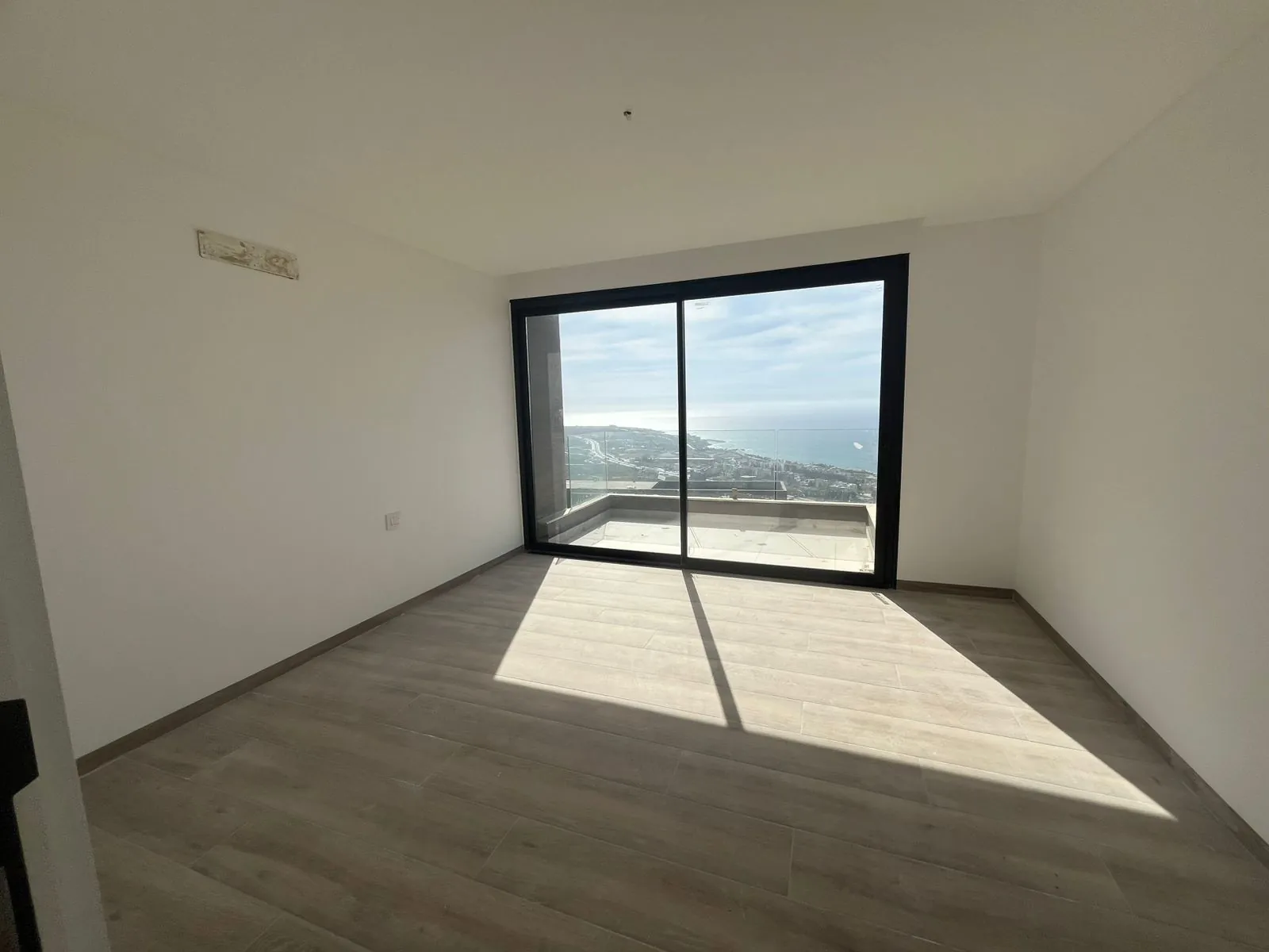 Brand New Duplex with Terrace & Amazing Sea View For Sale in Koura — الصورة 8