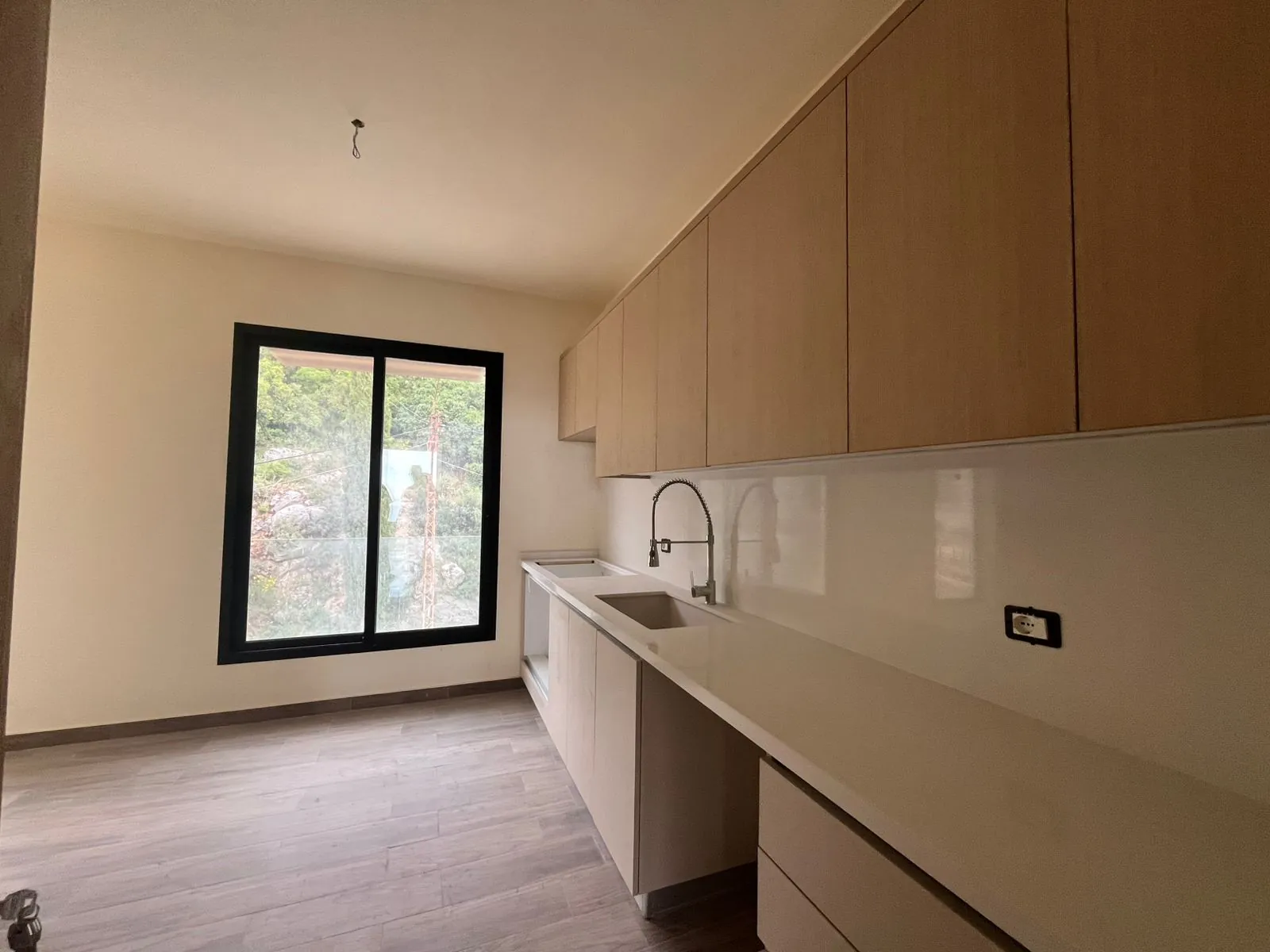 Brand New Apartment with Amazing Sea View For Sale in Koura — الصورة 3