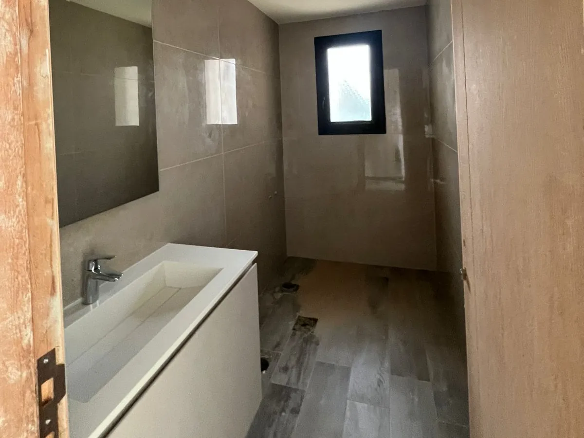 Brand New Apartment with Amazing Sea View For Sale in Koura — الصورة 8