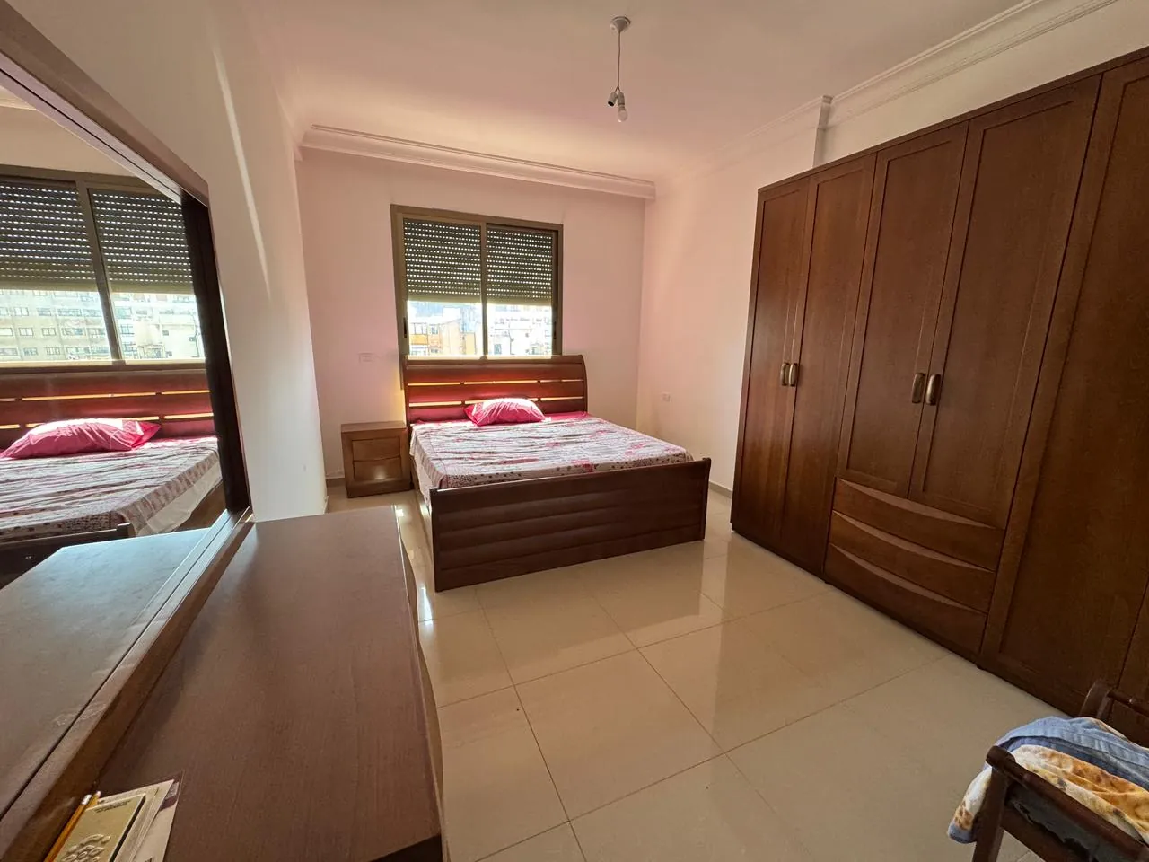 Stylish & Furnished Apartment For Sale in Tayyouneh, Beirut — الصورة 4
