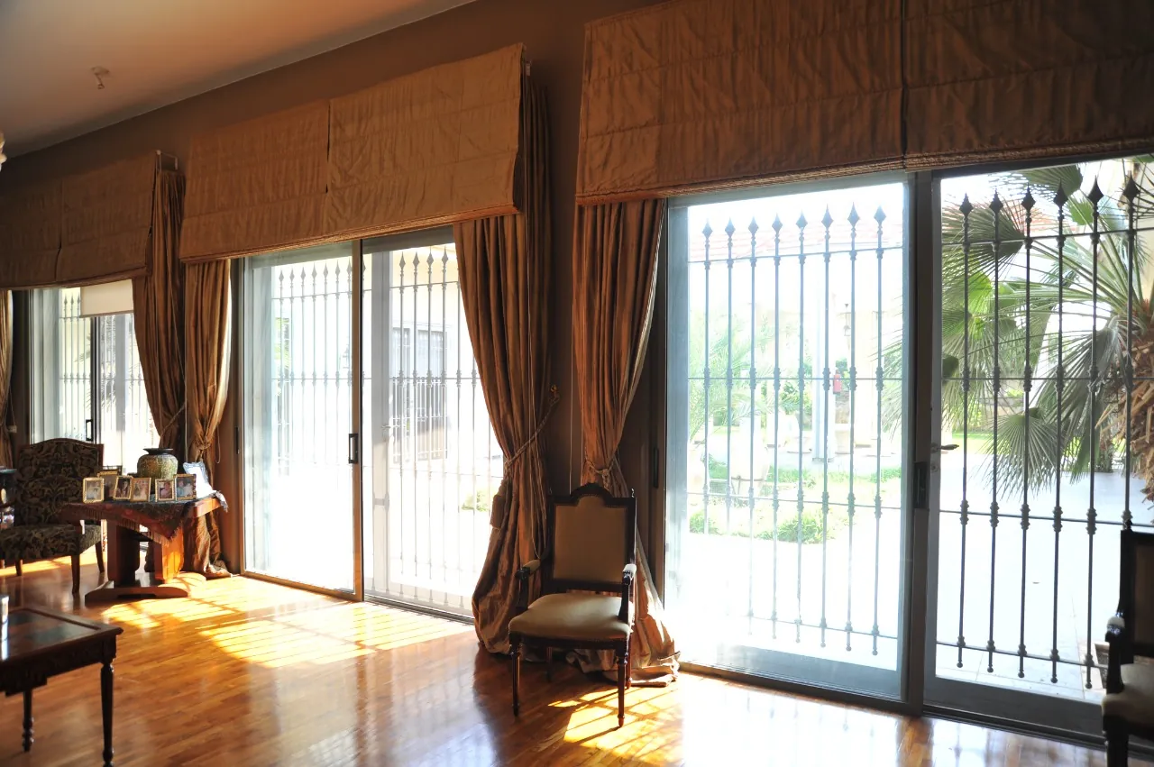 Amazing Luxurious Castle with Garden & Pool For Sale in Batroun, Wajeh El Hajar — الصورة 5