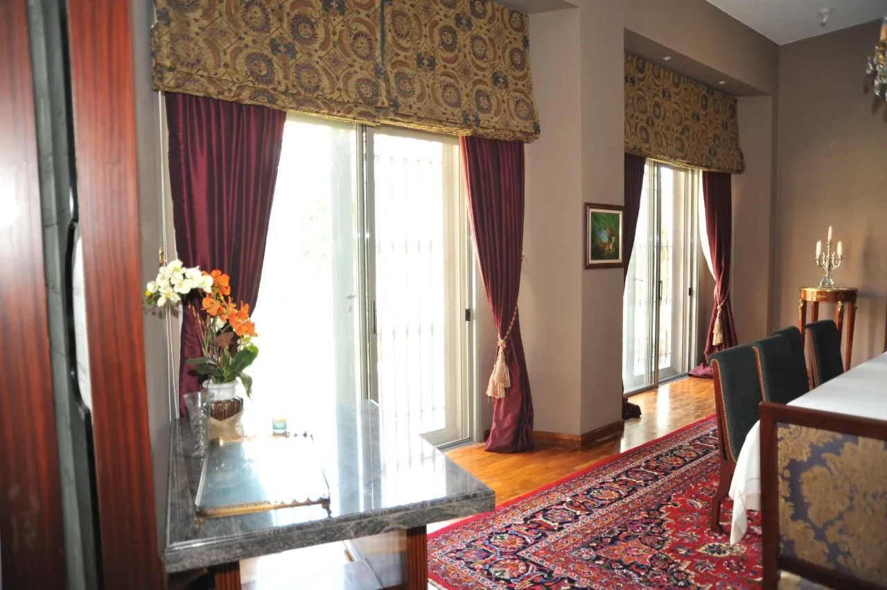 Amazing Luxurious Castle with Garden & Pool For Sale in Batroun, Wajeh El Hajar — الصورة 7