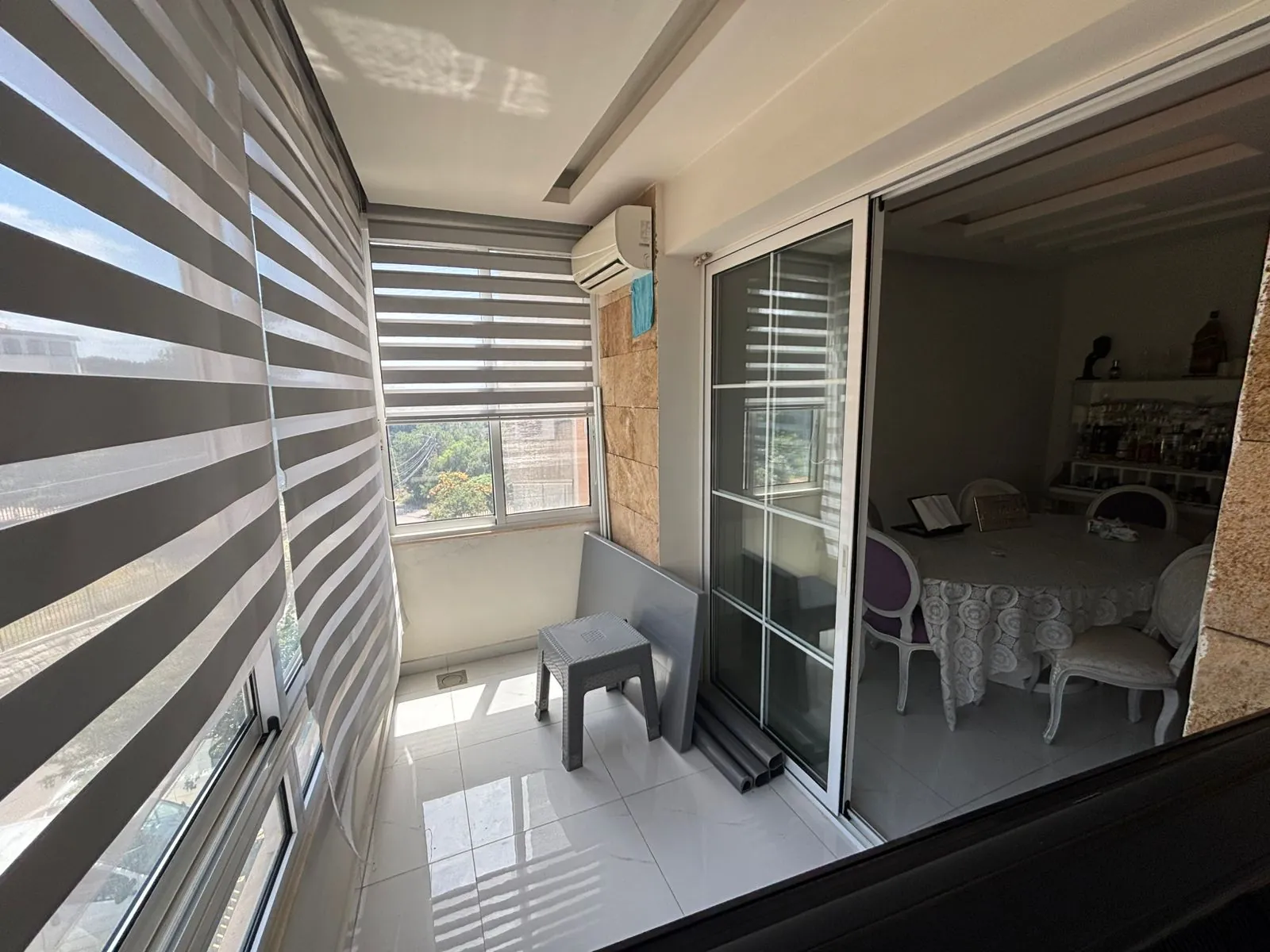 Furnished 2-Bedroom Apartment For Rent in Mar Roukoz — الصورة 2