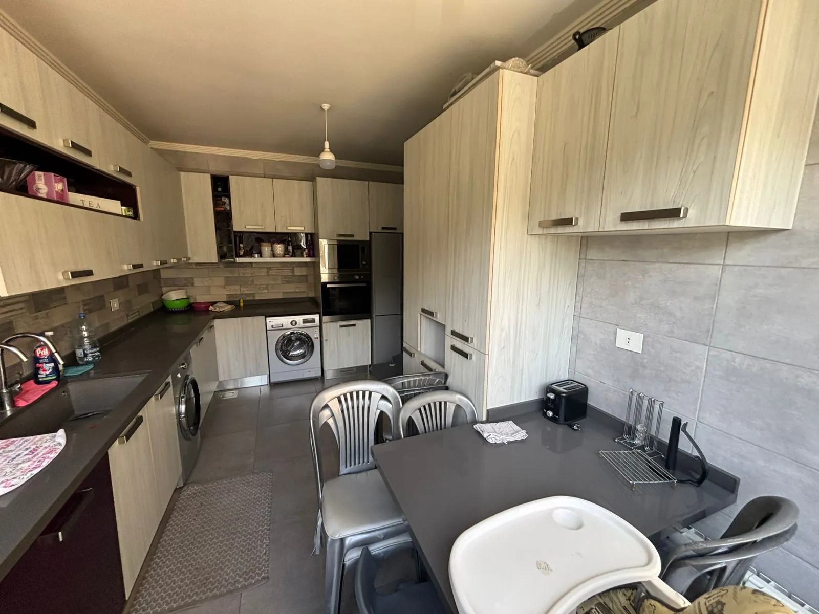 Furnished 2-Bedroom Apartment For Rent in Mar Roukoz — الصورة 5