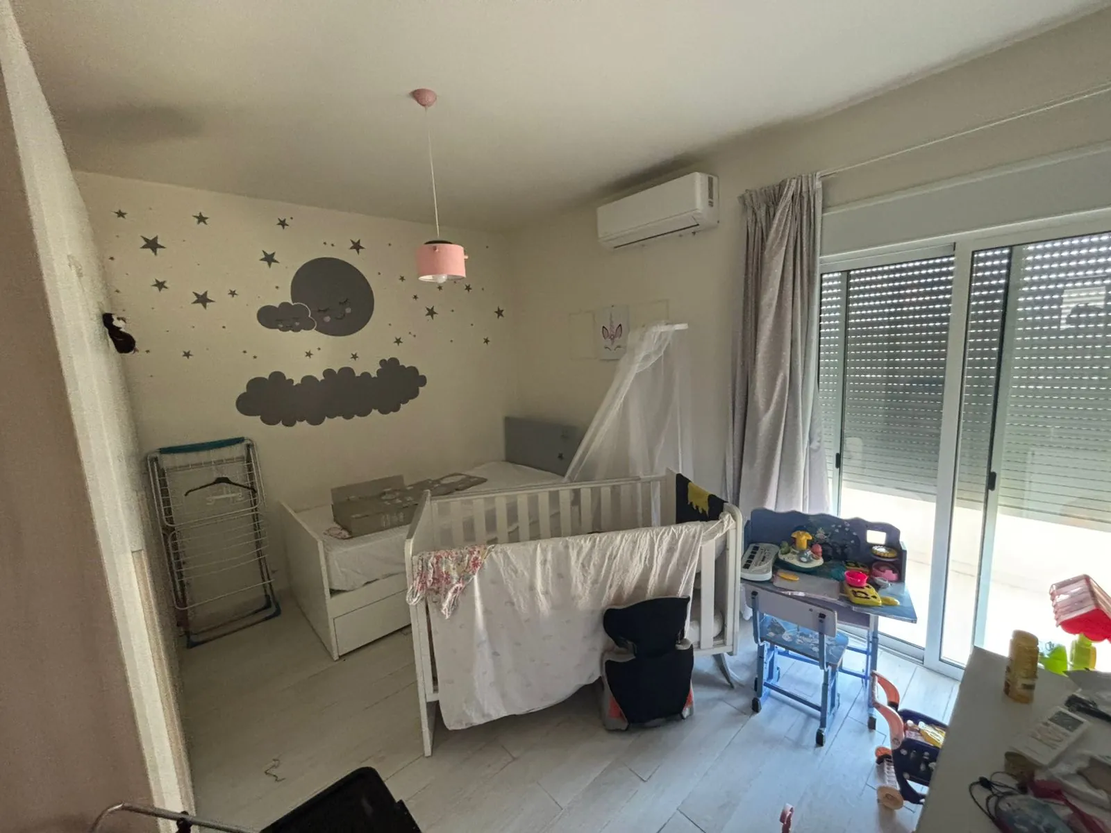 Furnished 2-Bedroom Apartment For Rent in Mar Roukoz — الصورة 7