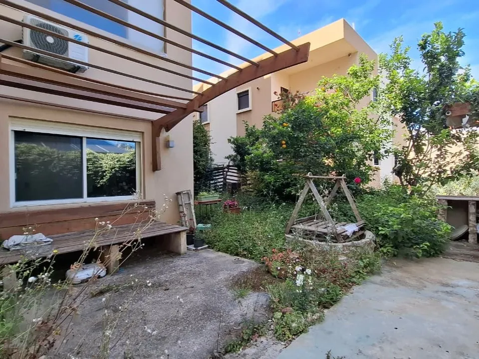Furnished Apartment With Terrace For Rent In Blat, Jbeil — الصورة 9