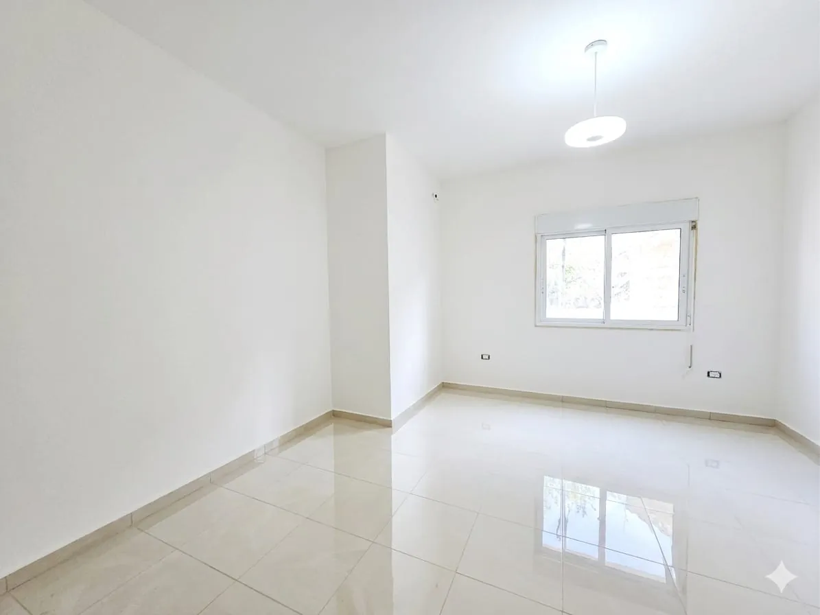 Apartment For Sale In A Calm Neighborhood in Halat, Jbeil — الصورة 6