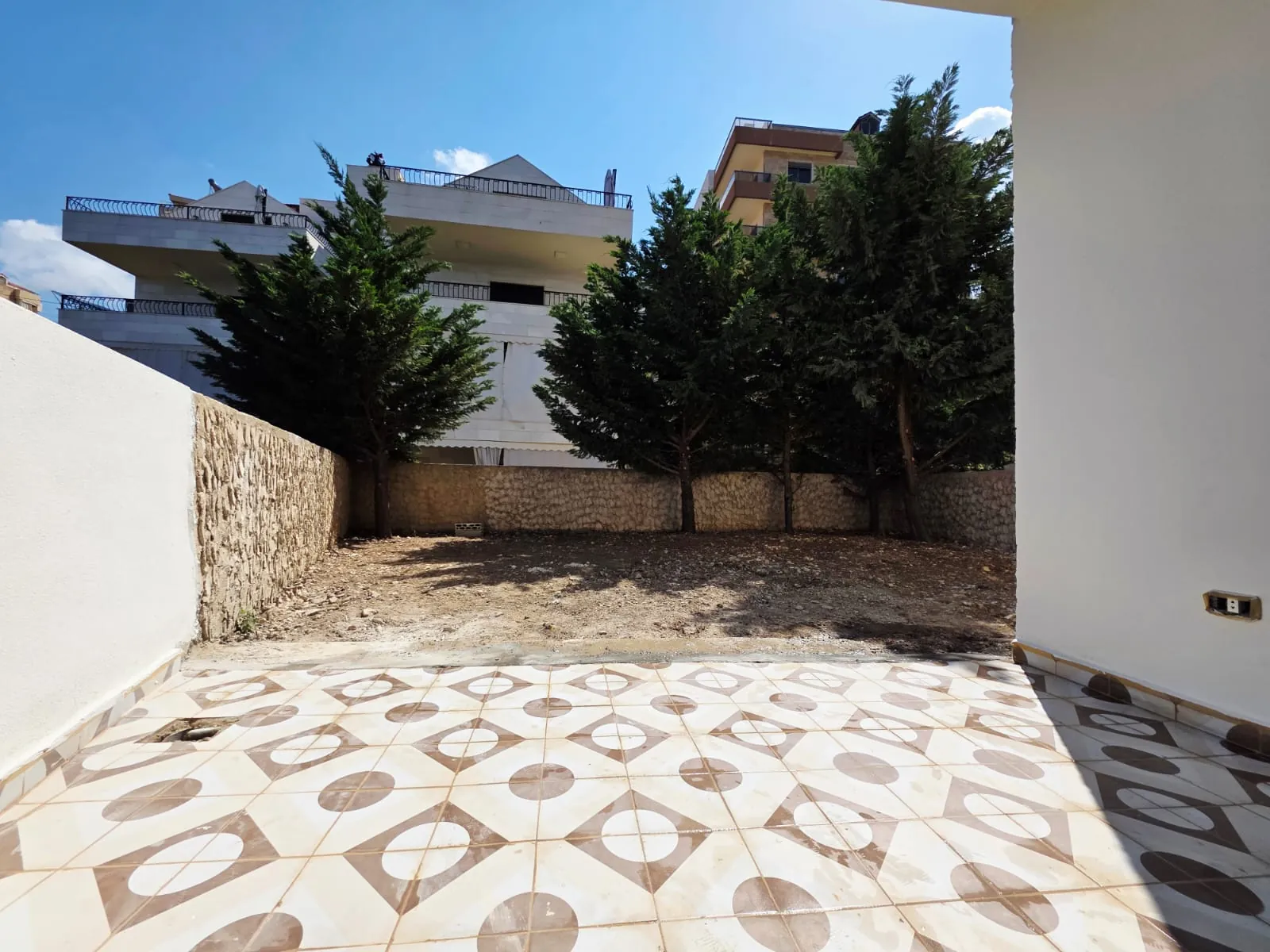 Apartment With Terrace For Sale In Halat, Jbeil — الصورة 2