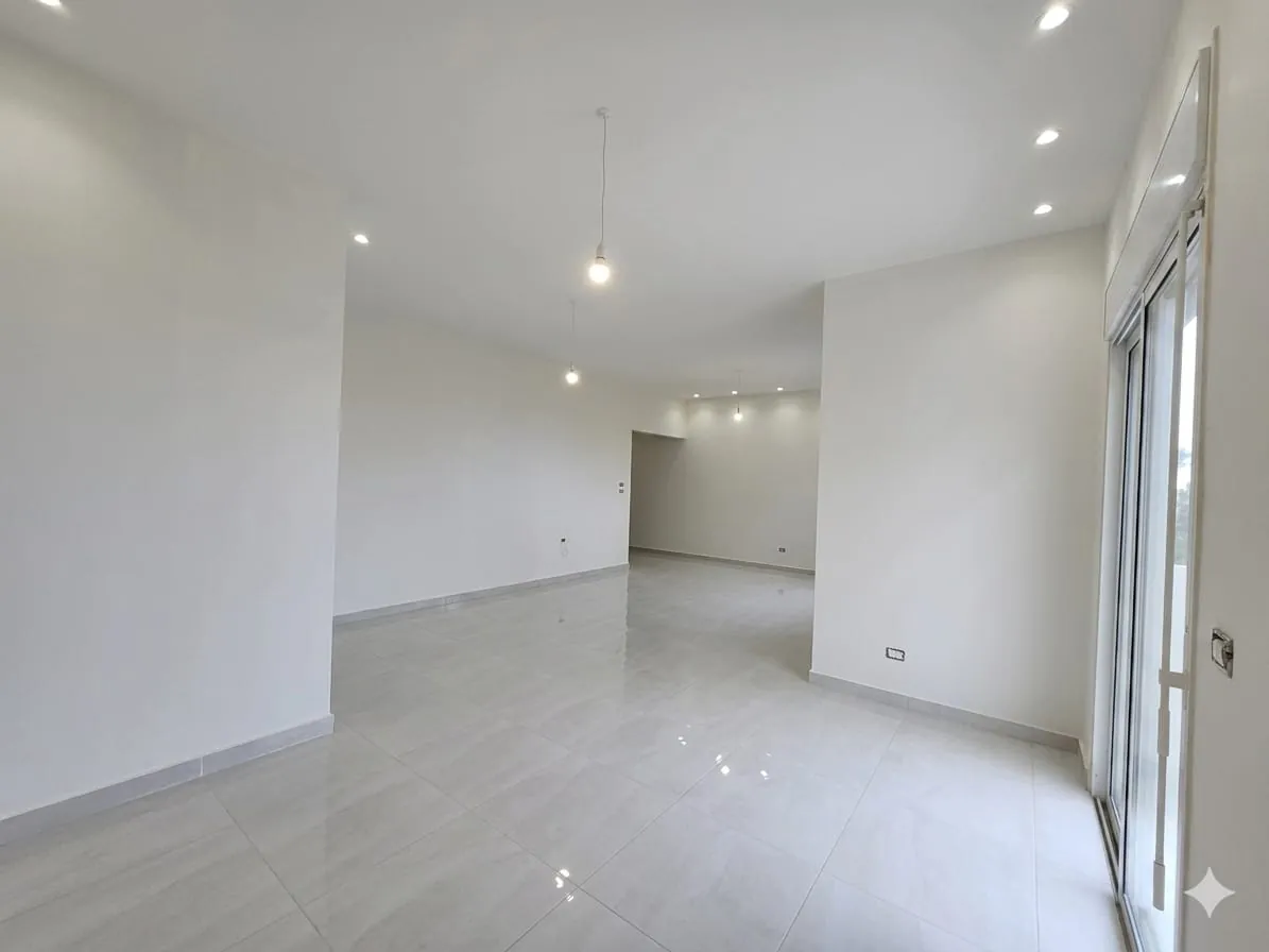 Apartment With Terrace For Sale In Halat, Jbeil — الصورة 5