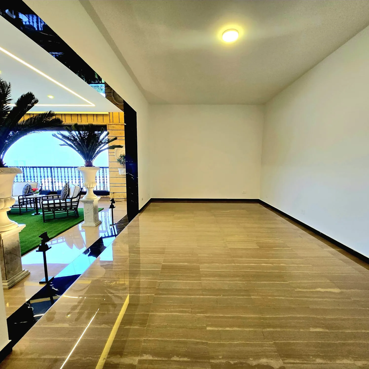 Amazing Apartment with Sea & Mountain View For Rent in New Naccache — الصورة 8