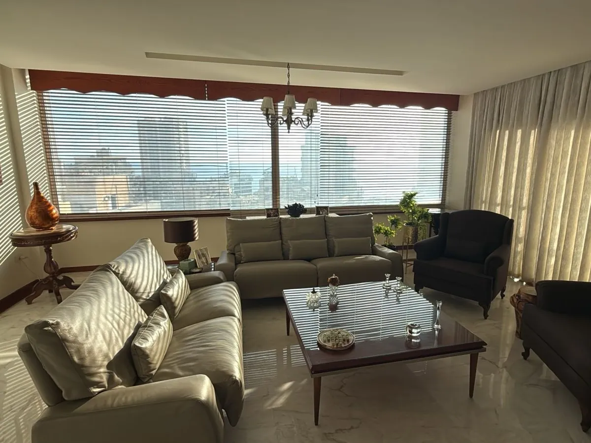 Penthouse with Sea View For Sale in Manara, Ras Beirut — الصورة 10