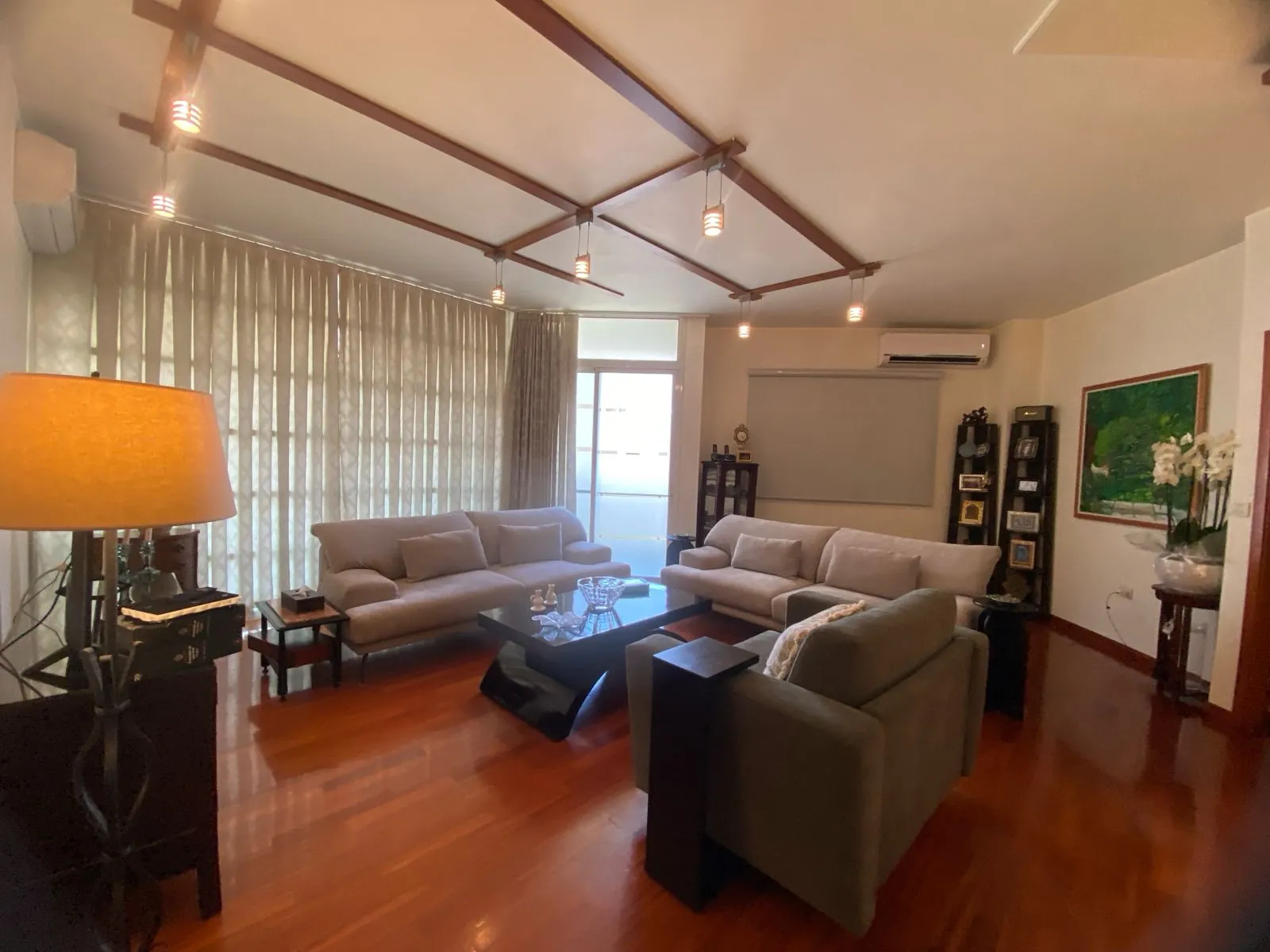 Penthouse with Sea View For Sale in Manara, Ras Beirut — الصورة 4
