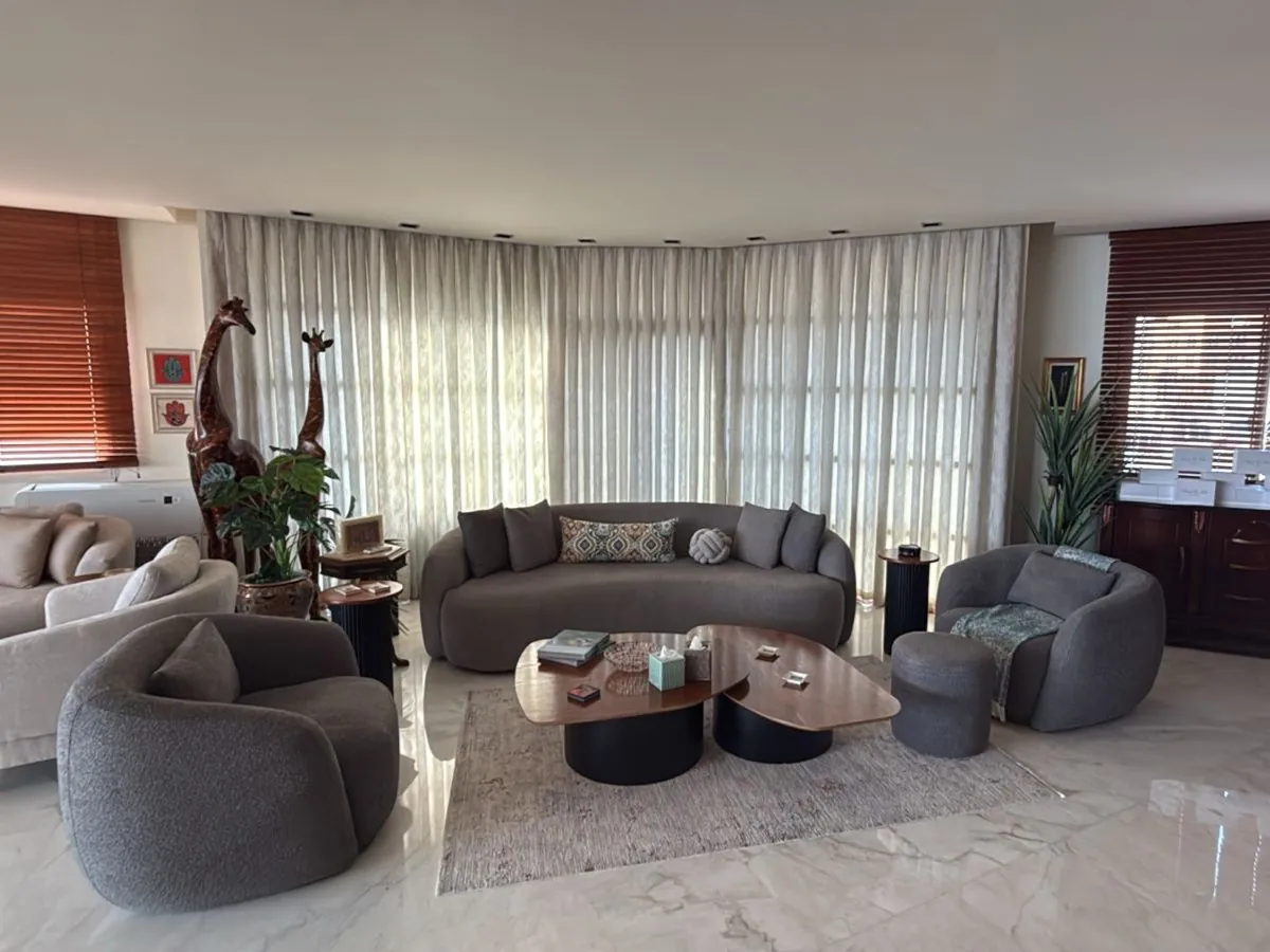 Penthouse with Sea View For Sale in Manara, Ras Beirut — الصورة 5