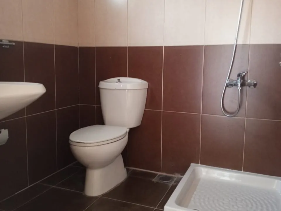 Apartment with Terrace & Sea View For Sale in New Fidar, Halat — الصورة 8