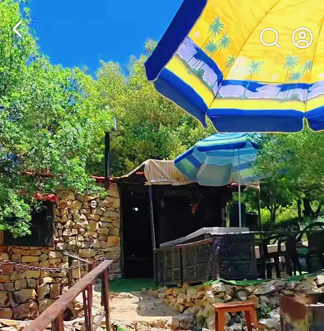 1,000 SQM Land with Bungalow For Sale in Zebdine, Jbeil District — الصورة 2