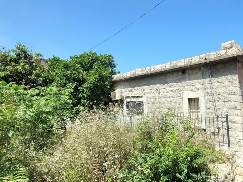 Old House For Sale in Jounieh — الصورة 2