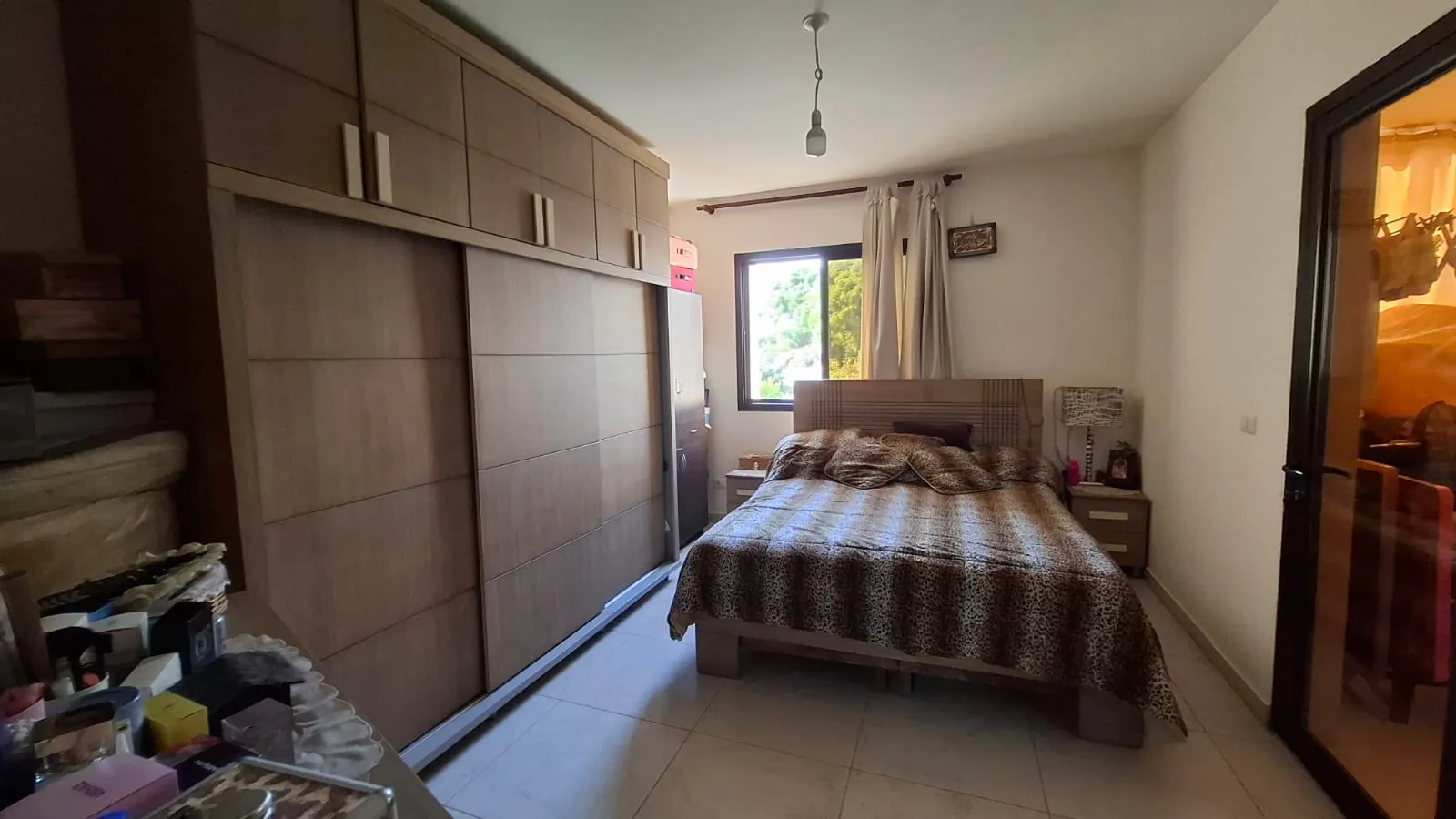 Apartment With Terrace For Sale In Nede Street, Aamchit — الصورة 4