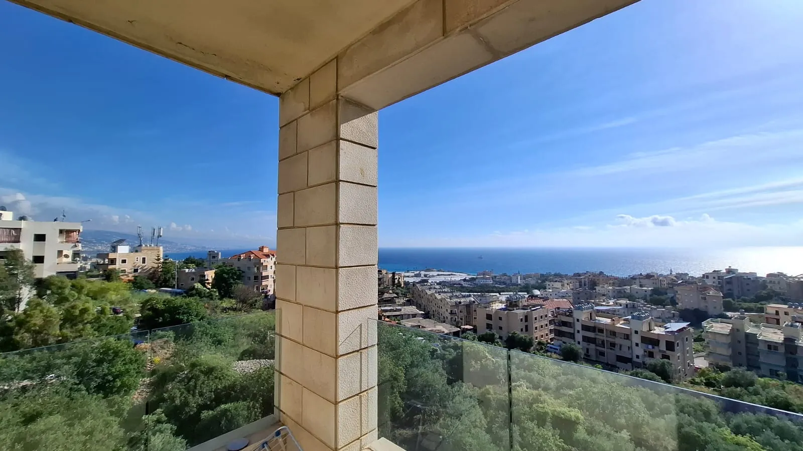 Duplex With Open Sea View For Sale In Aamchit — الصورة 6