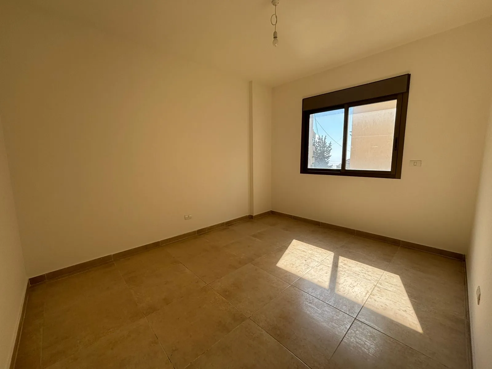 3-Bedroom Brand New Apartment For Sale in Naccache — الصورة 6