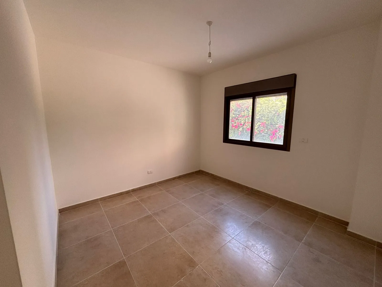 Brand New Apartment For Sale in Naccache — الصورة 6
