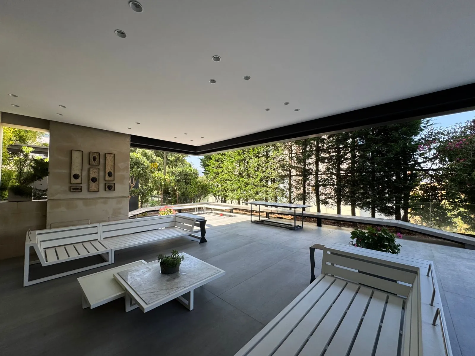 Luxury Living! Apartment with Garden & Terrace For Sale in Montverde — photo 8