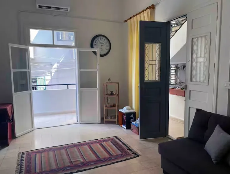 Nice 2-Bedroom Apartment For Sale in Achrafieh, Geitawi — الصورة 4