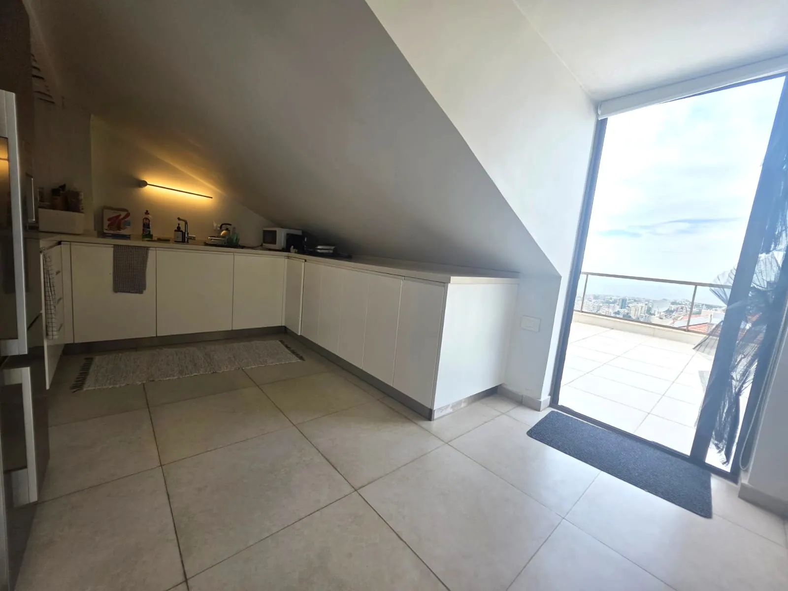 Duplex with Great View and a Terrace For Sale in Bsalim — photo 9