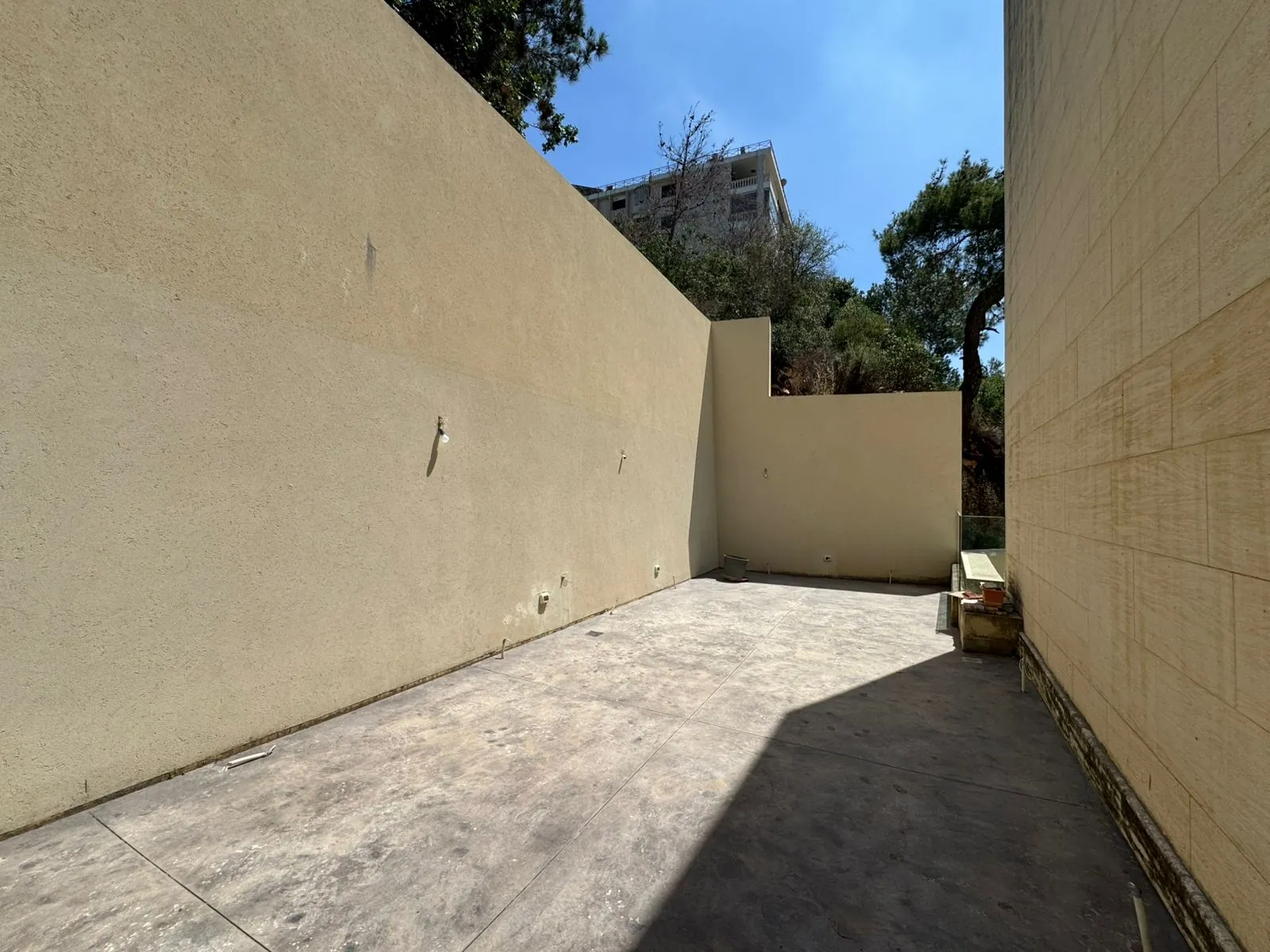 Apartment with Unblockable Mountain View For Sale in Monteverde — الصورة 4